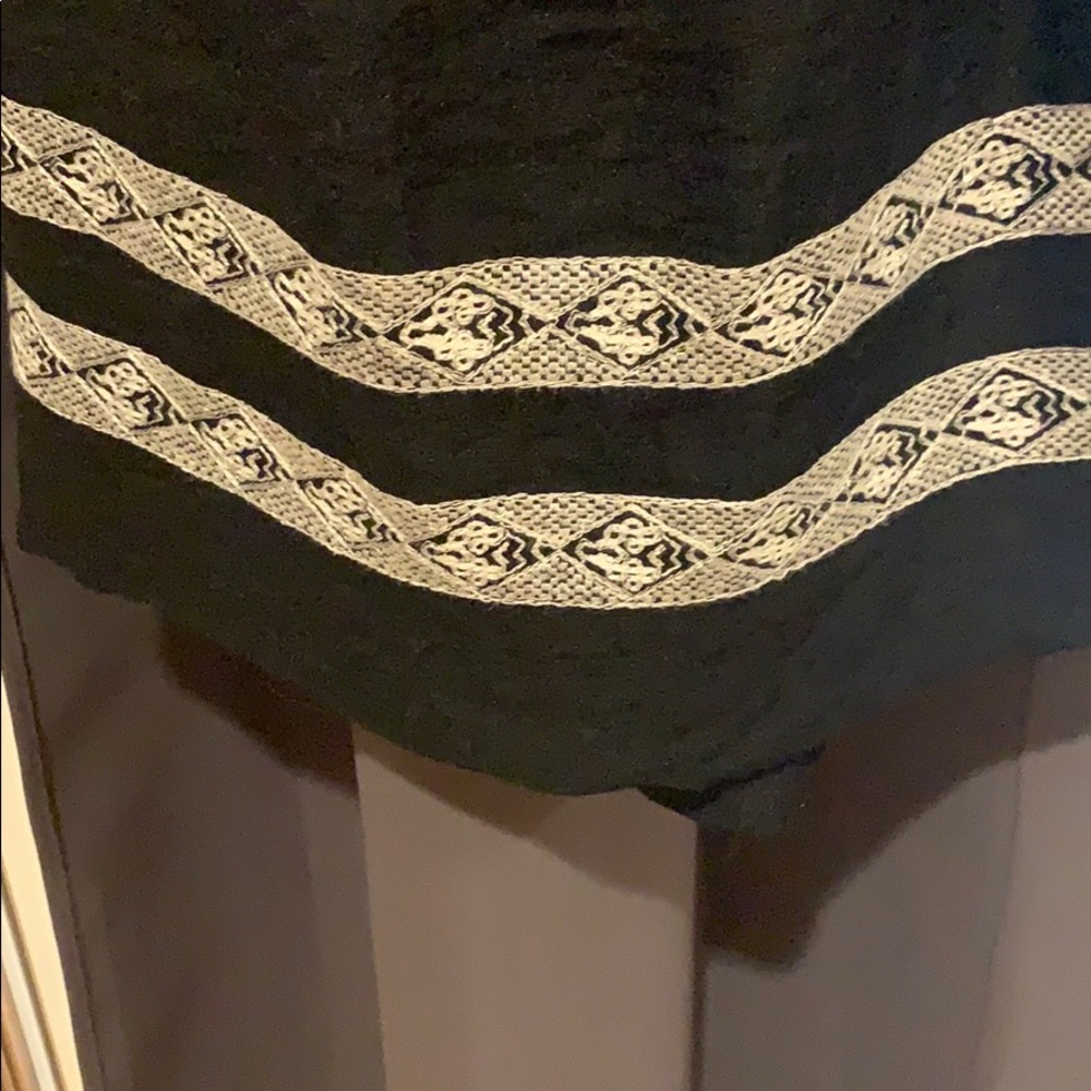 Tunic - Picture 4 of 4